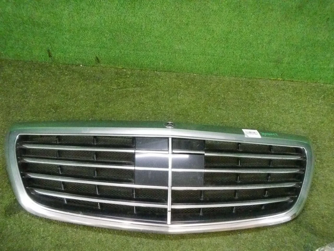 Решетка радиатора Mercedes-Benz S-Class