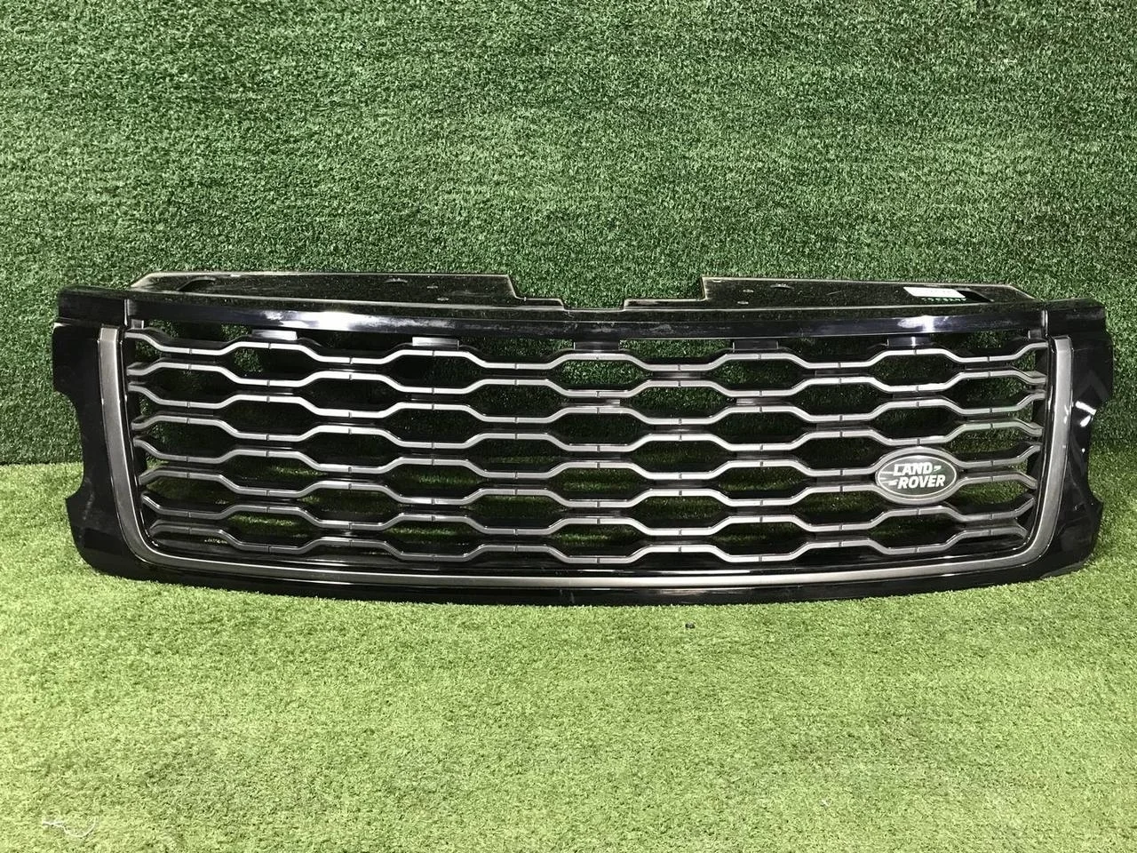 Решетка радиатора Land Rover Range Rover