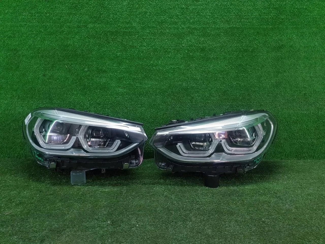 Фара передняя (комплект) BMW X3