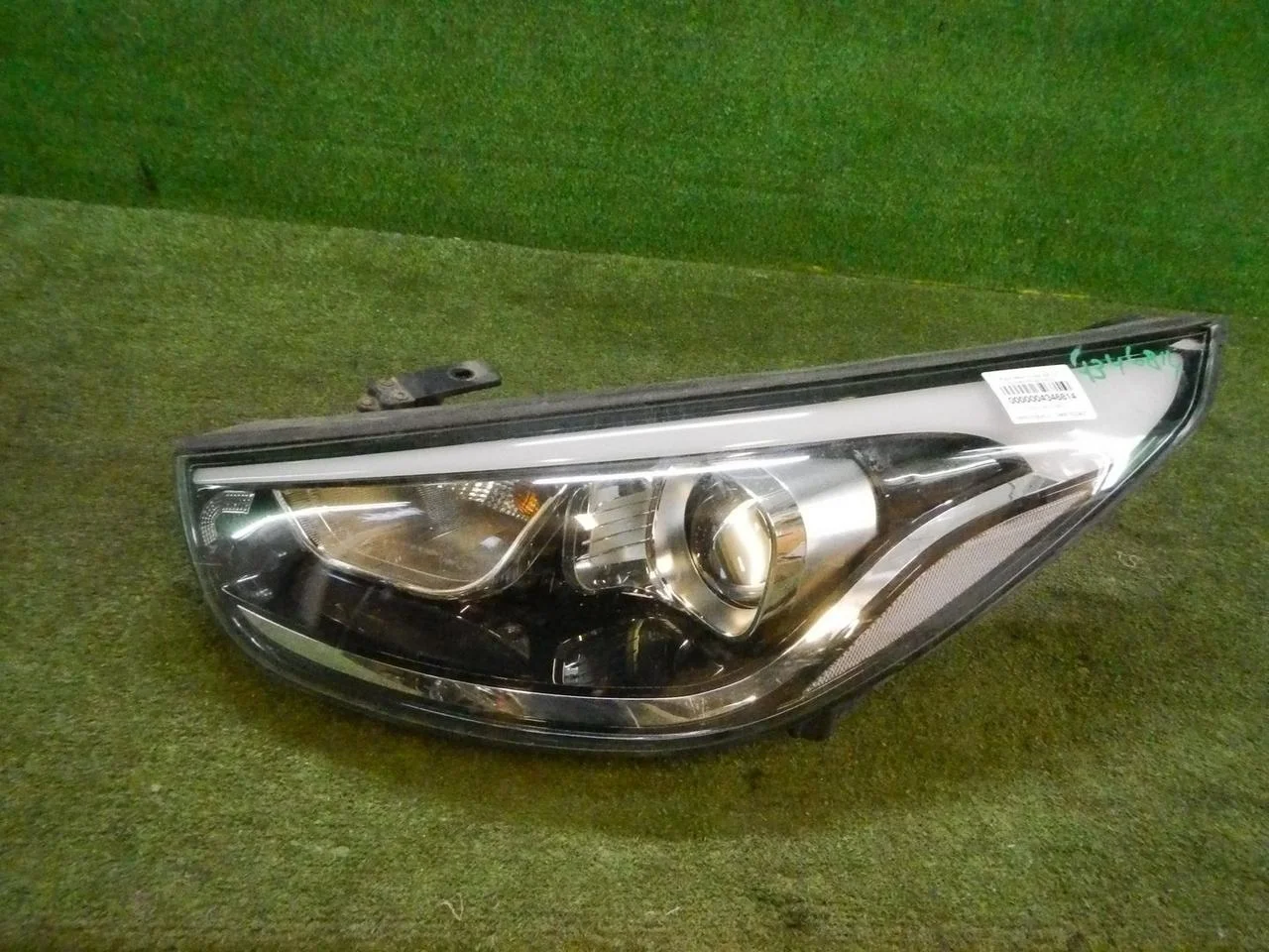 Фара левая Hyundai ix35