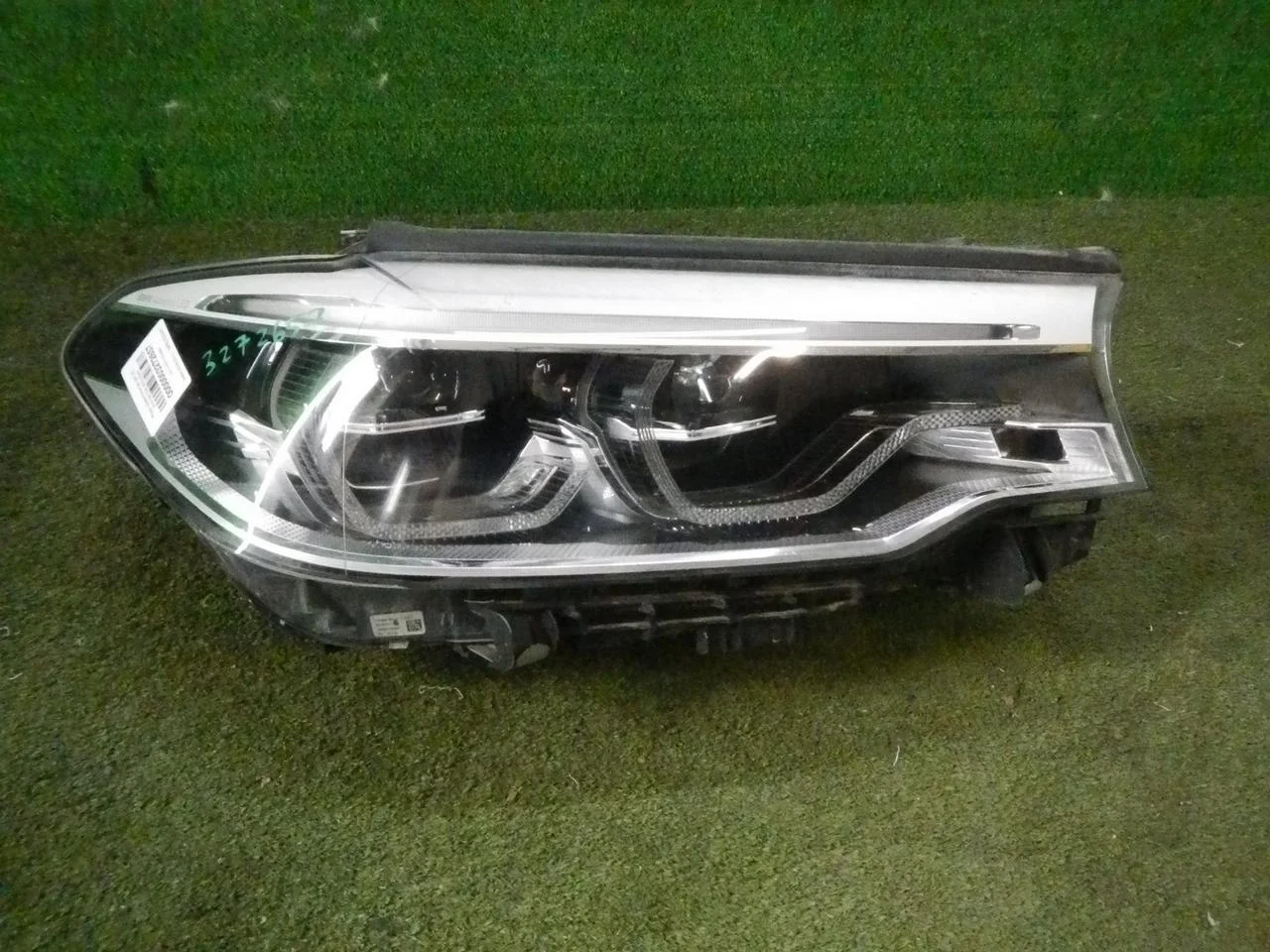 Фара правая BMW 5-Series/M5