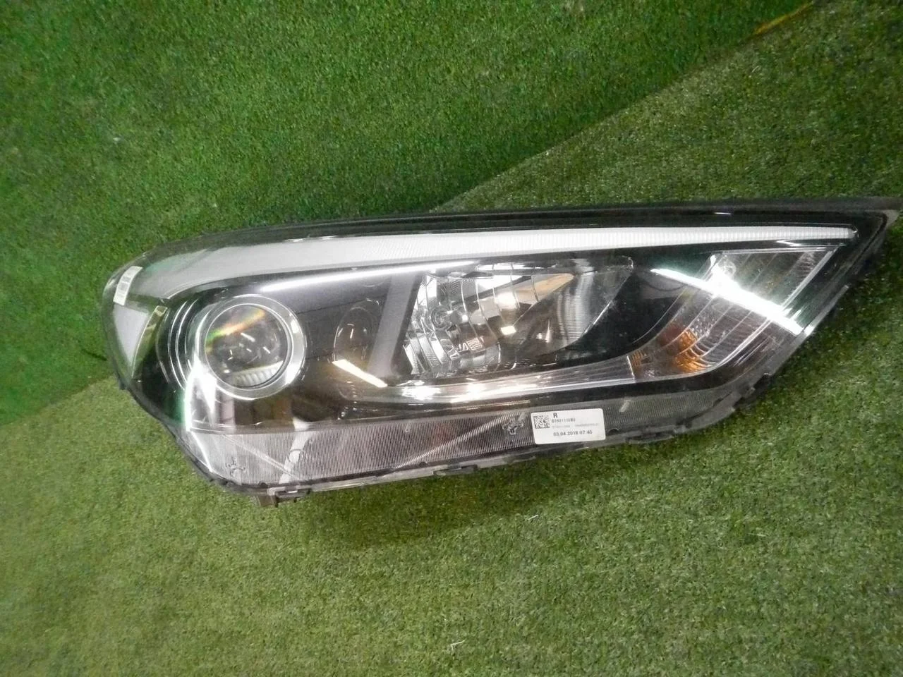 Фара правая Hyundai Tucson