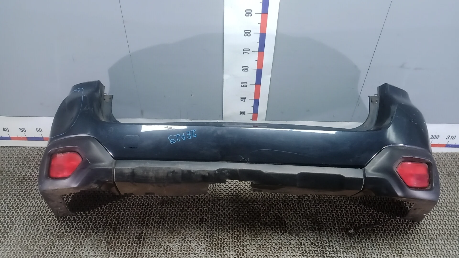 Бампер задний Subaru Outback