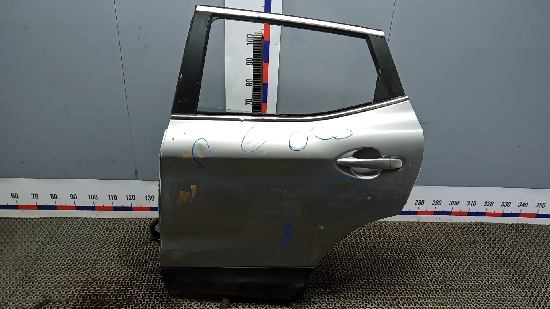 Дверь задняя левая Nissan Qashqai