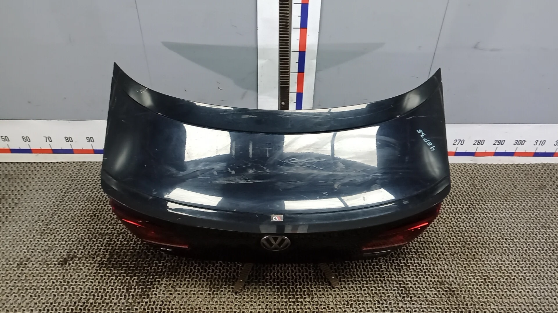Крышка багажника Volkswagen Passat