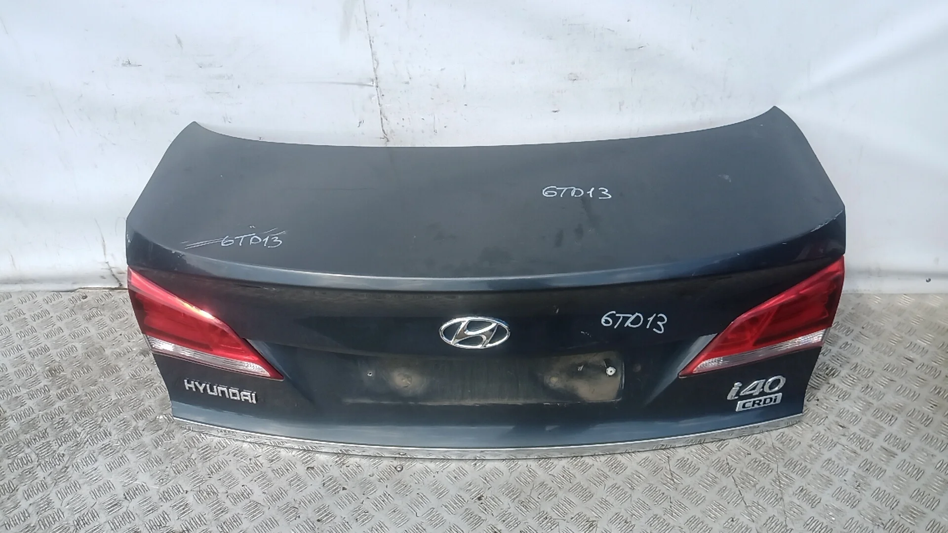 Крышка багажника Hyundai i40