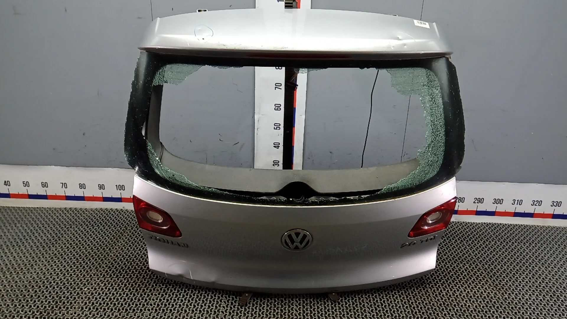 Дверь (разное) Volkswagen Tiguan