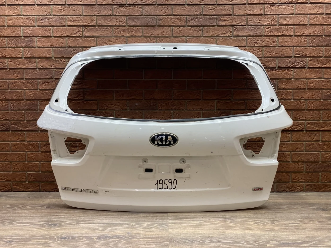 Дверь багажника Kia Sorento/Sorento Prime