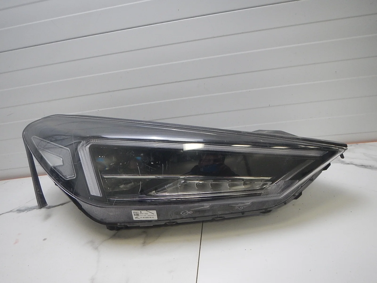 Фара правая Hyundai Tucson