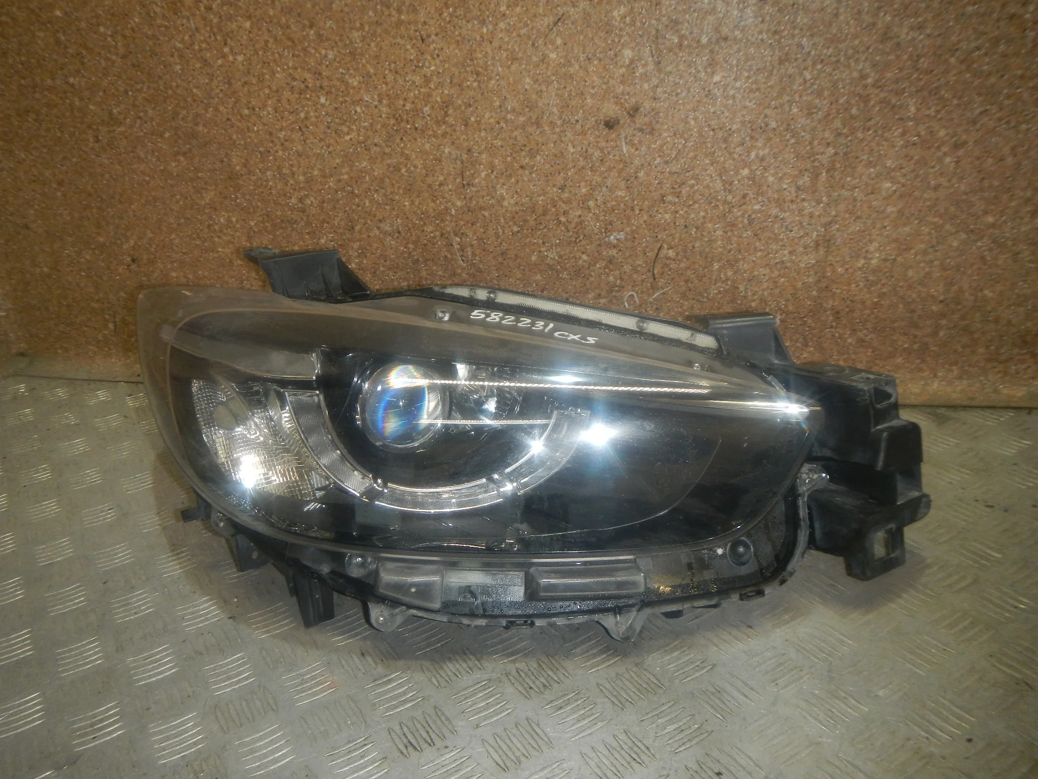Фара правая Mazda CX-5