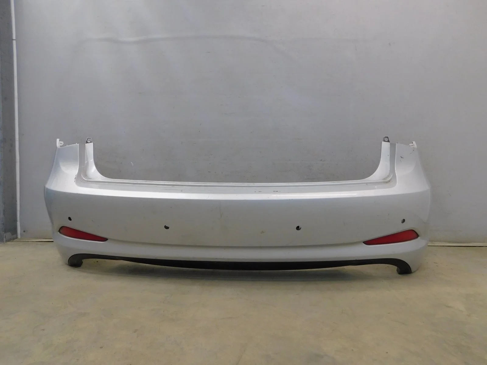 Бампер задний Hyundai i40