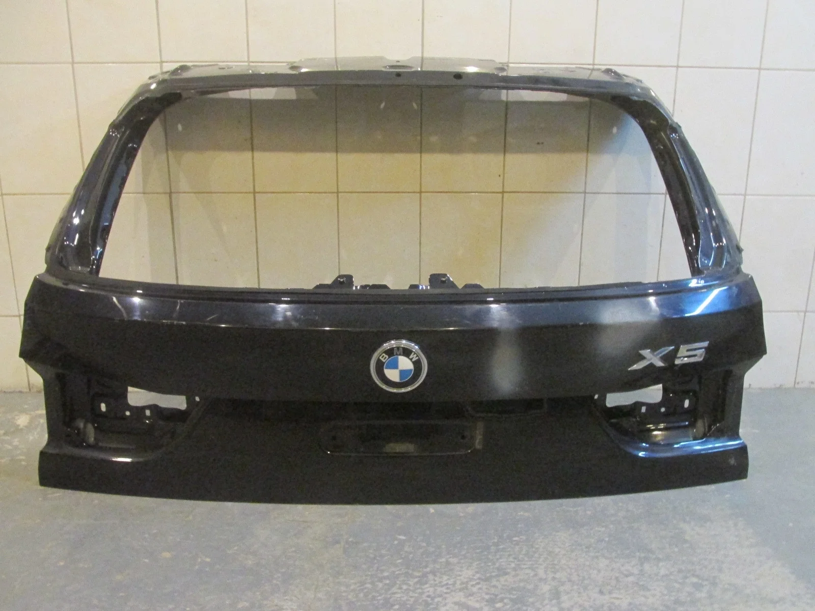Дверь багажника BMW X5