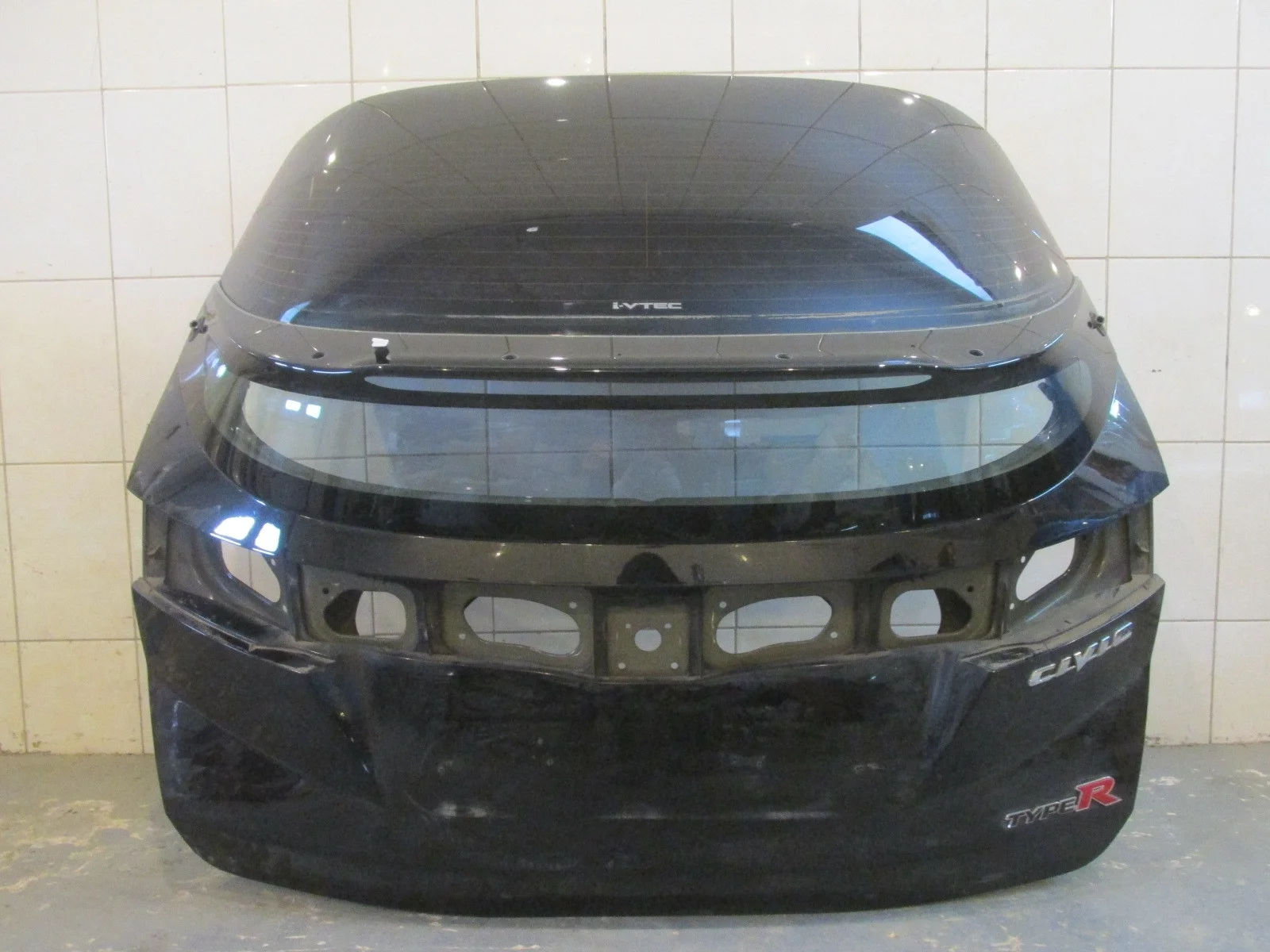 Дверь багажника Honda Civic