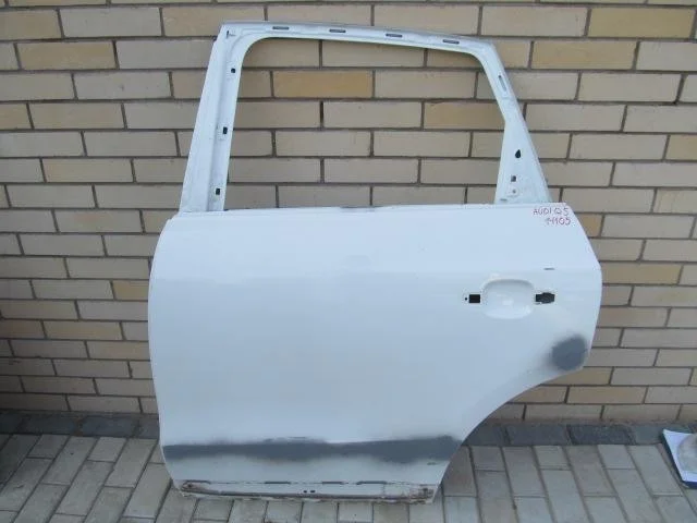 Дверь задняя левая Audi Q5/SQ5