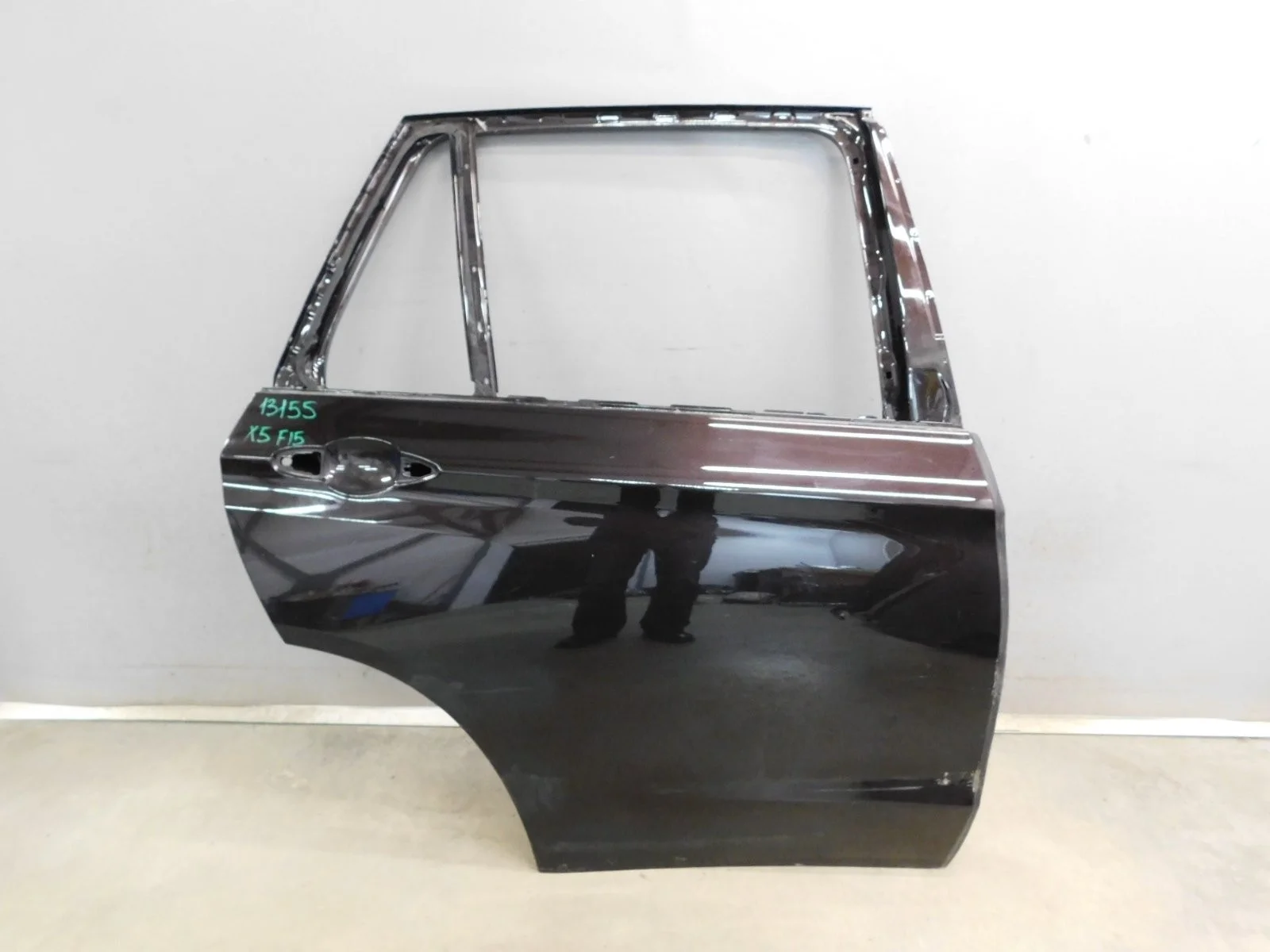 Дверь задняя правая BMW X5