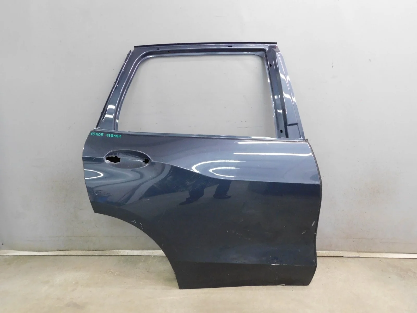 Дверь задняя правая BMW X5