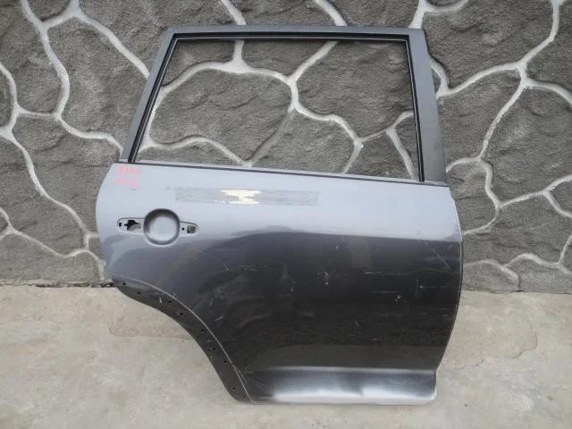 Дверь задняя правая Toyota RAV4