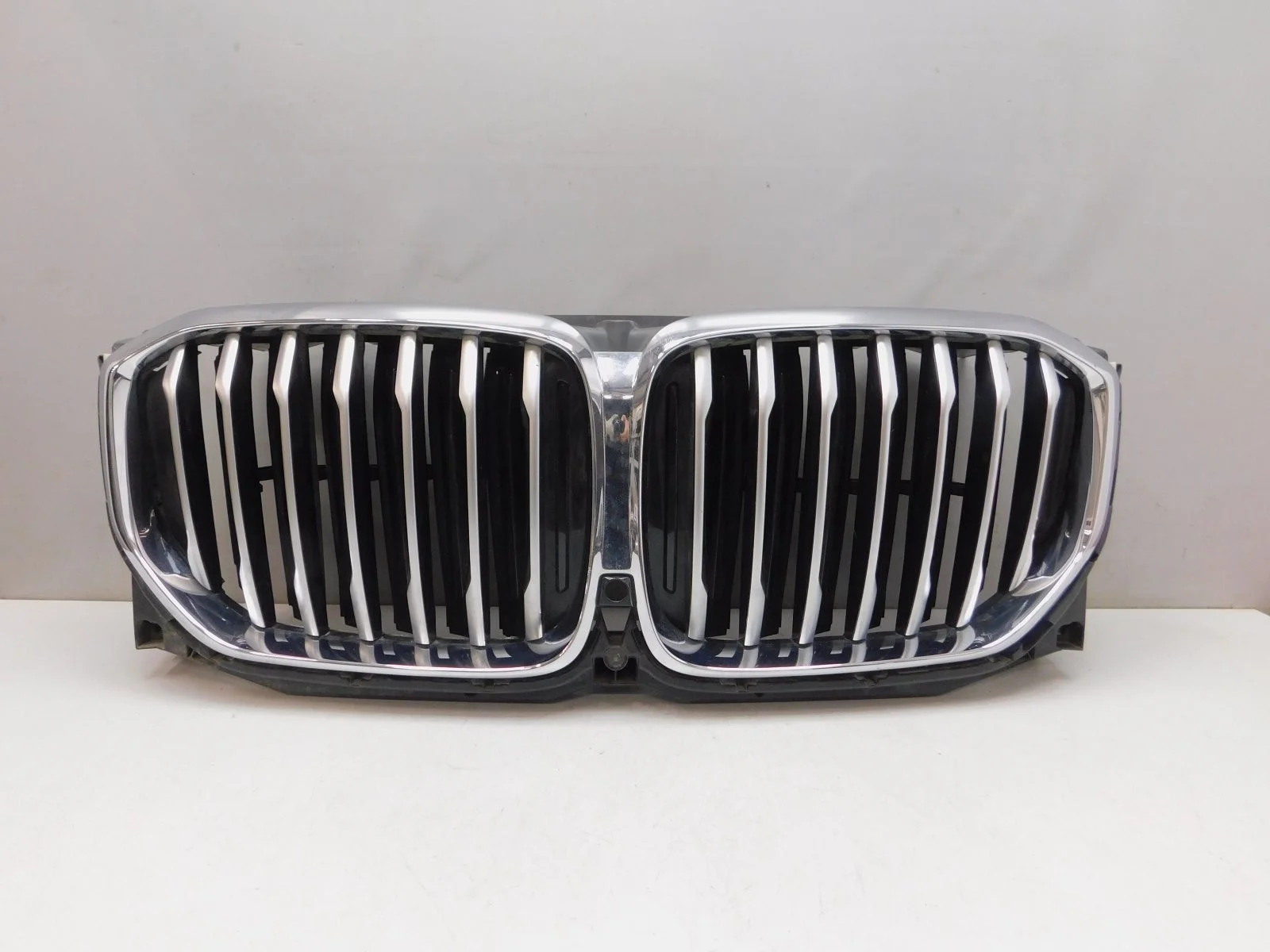 Решетка радиатора BMW X5