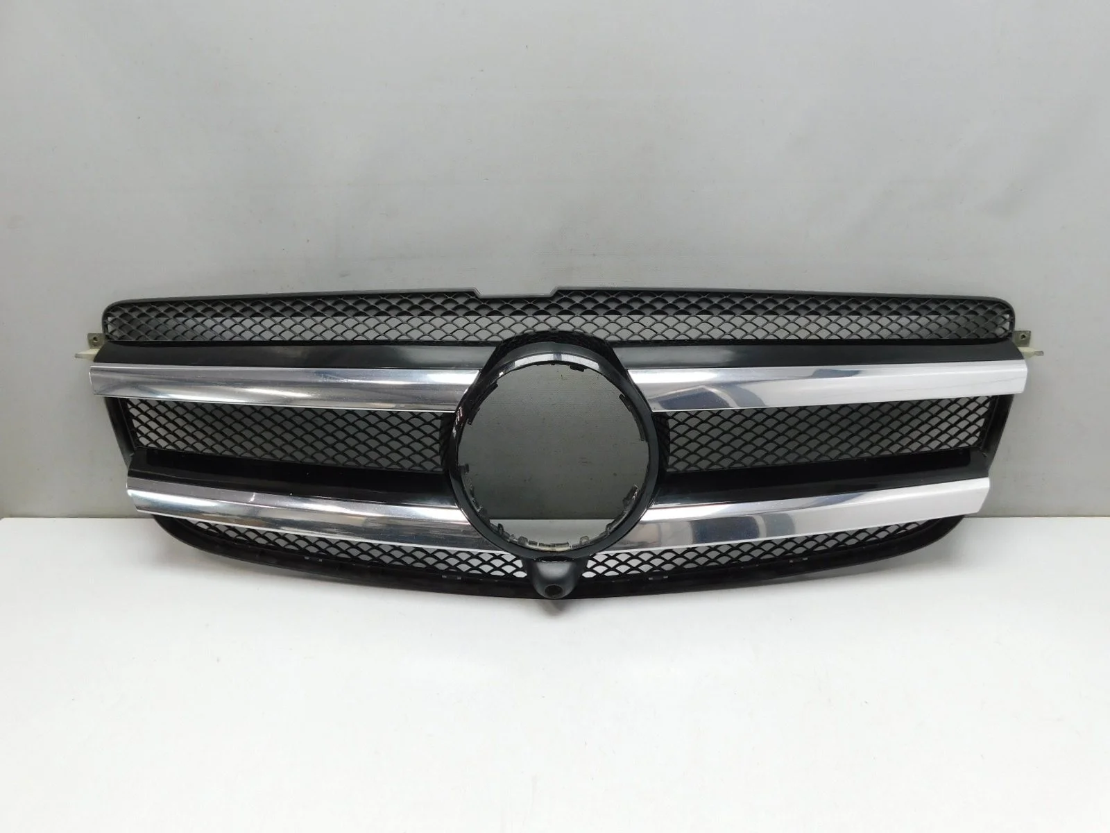 Решетка радиатора Mercedes-Benz GL/GLS-Class