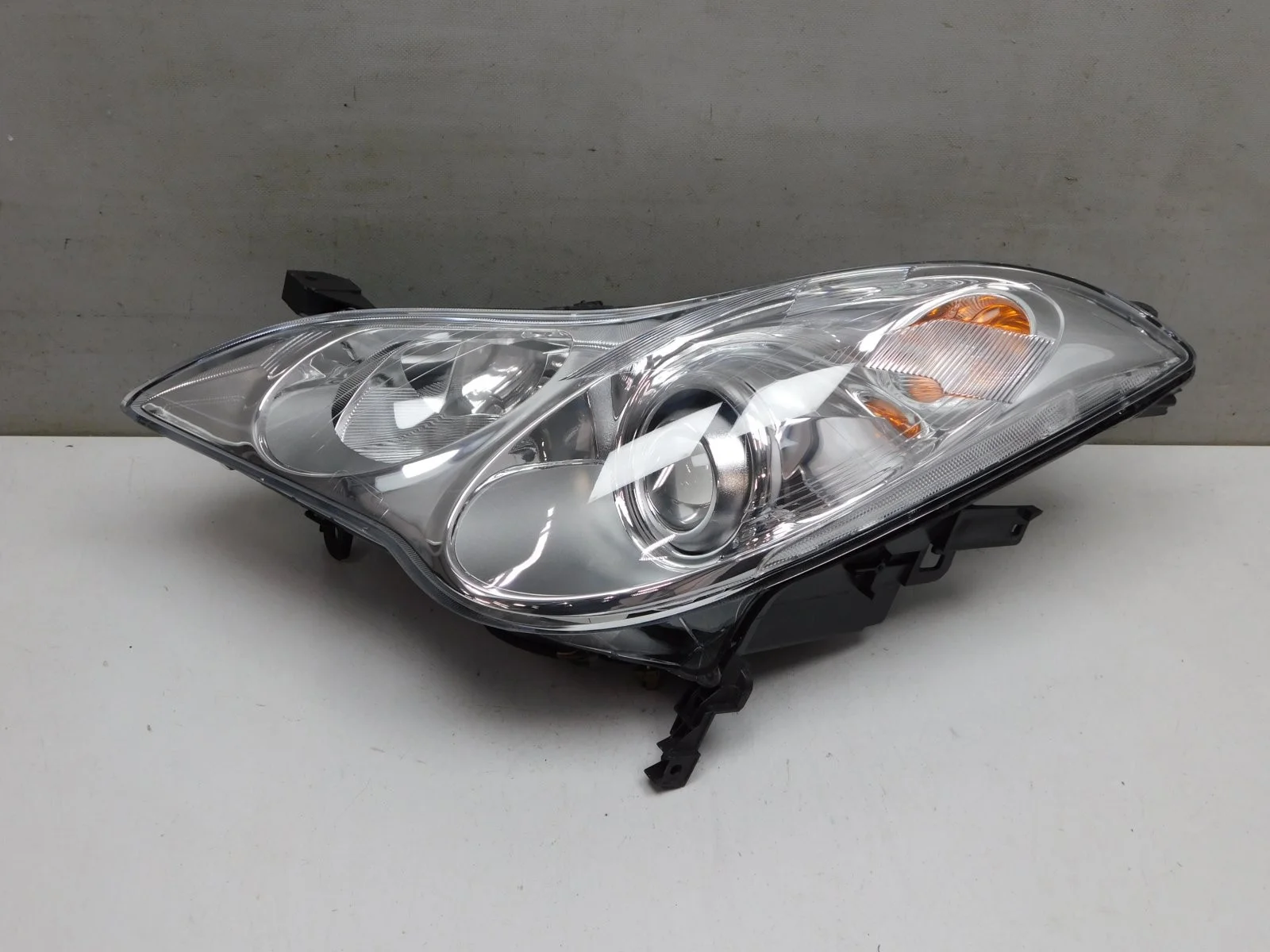 Фара левая Infiniti EX25/EX35/EX37/QX50