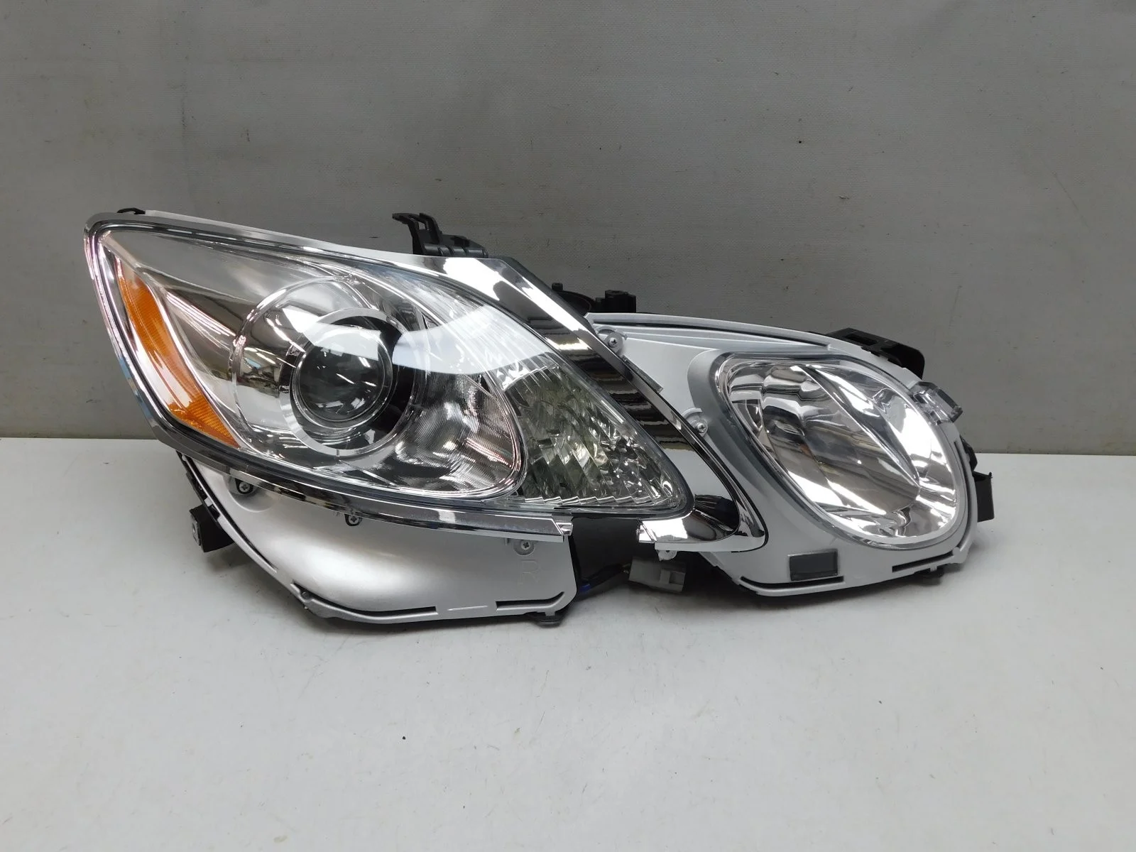 Фара правая Lexus GS300/GS350/GS430/GS450h/GS460