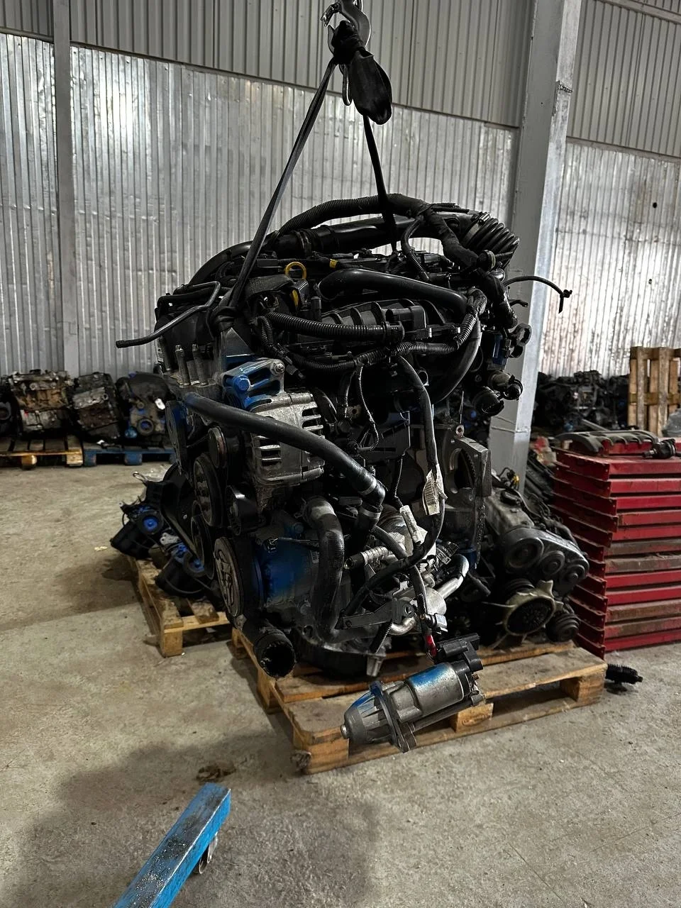 Двигатель Ford Kuga JQMB