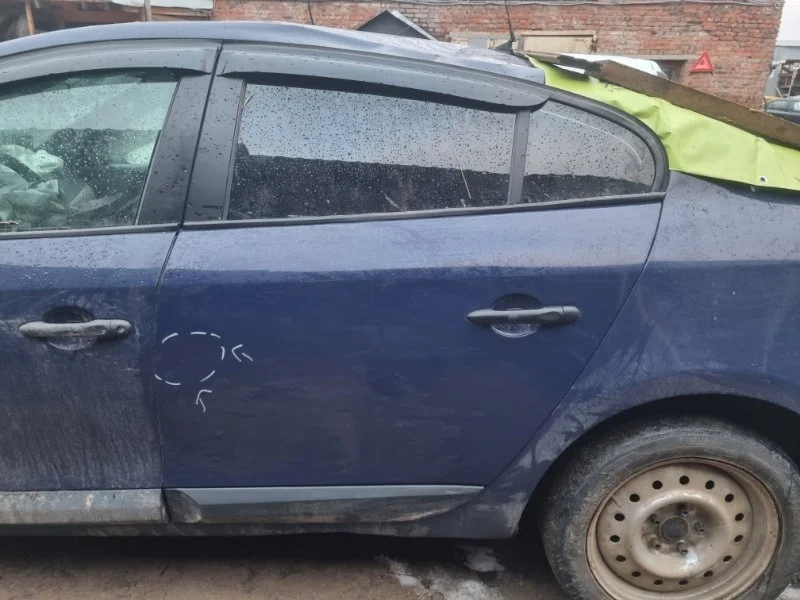 Дверь задняя левая Renault Fluence/Fluence Z.E.