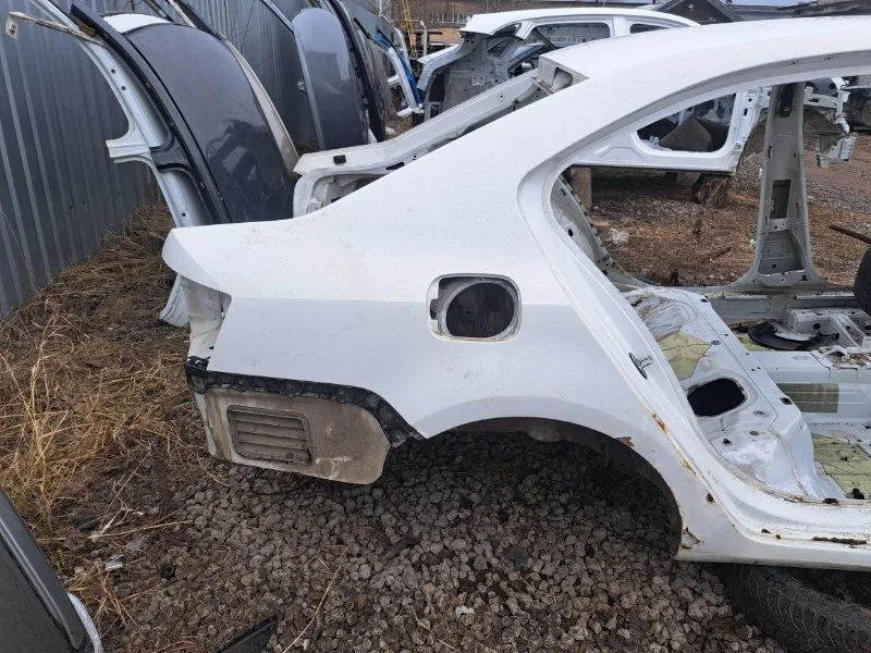 Крыло заднее правое Skoda Octavia