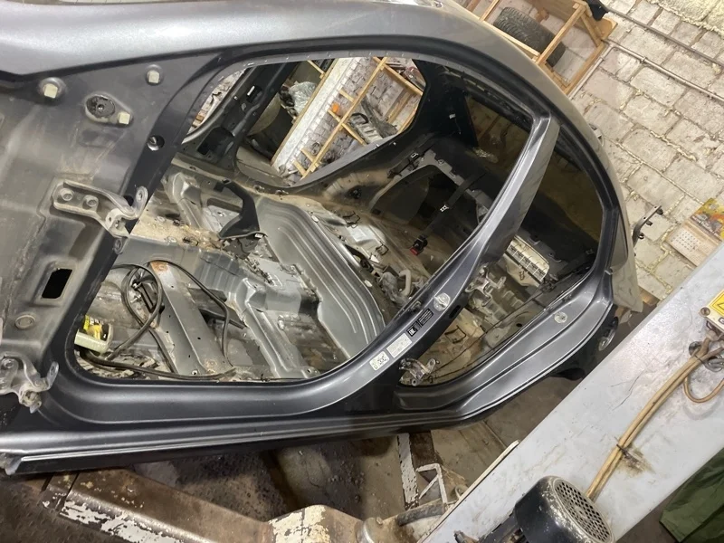 Порог со стойкой левый Hyundai Solaris