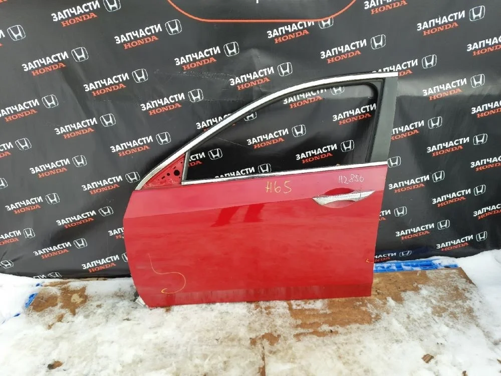 Дверь передняя левая Honda Accord