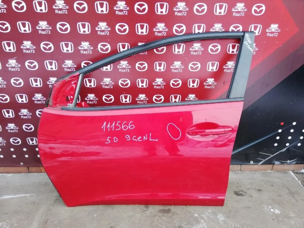 Дверь передняя левая Honda Civic