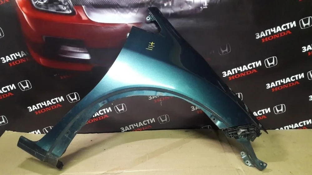 Крыло переднее правое Honda Civic