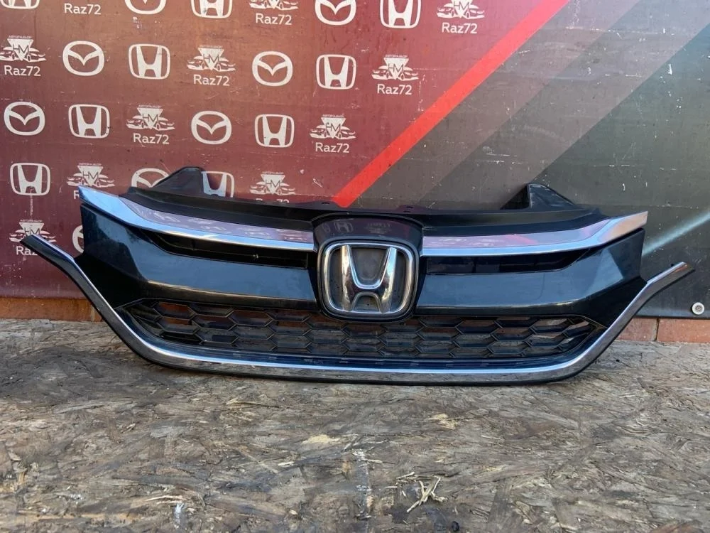 Решетка радиатора Honda CR-V