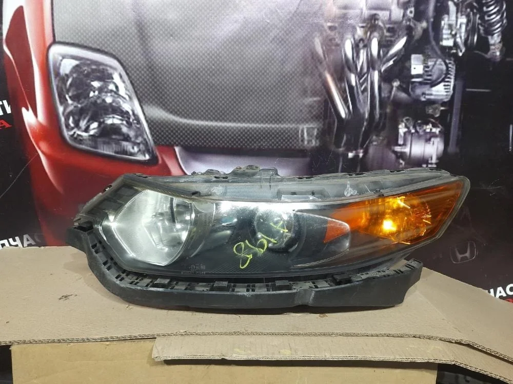 Фара левая Honda Accord