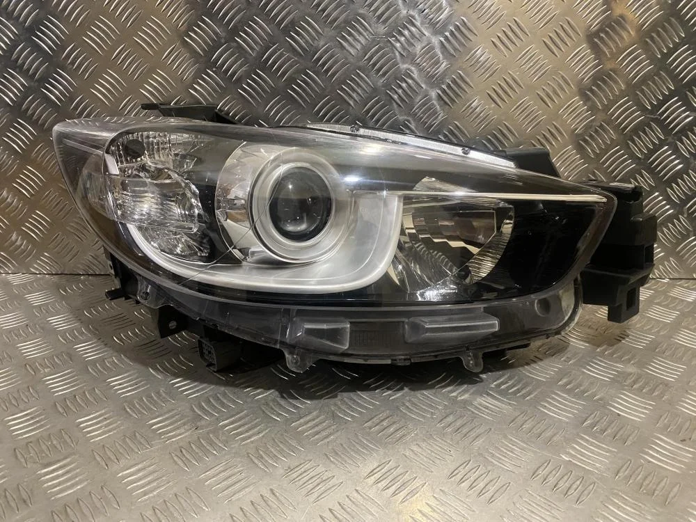 Фара правая Mazda CX-5