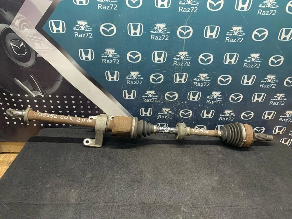 Полуось передняя правая Honda Accord