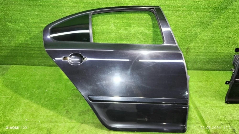 Дверь задняя правая Skoda Octavia