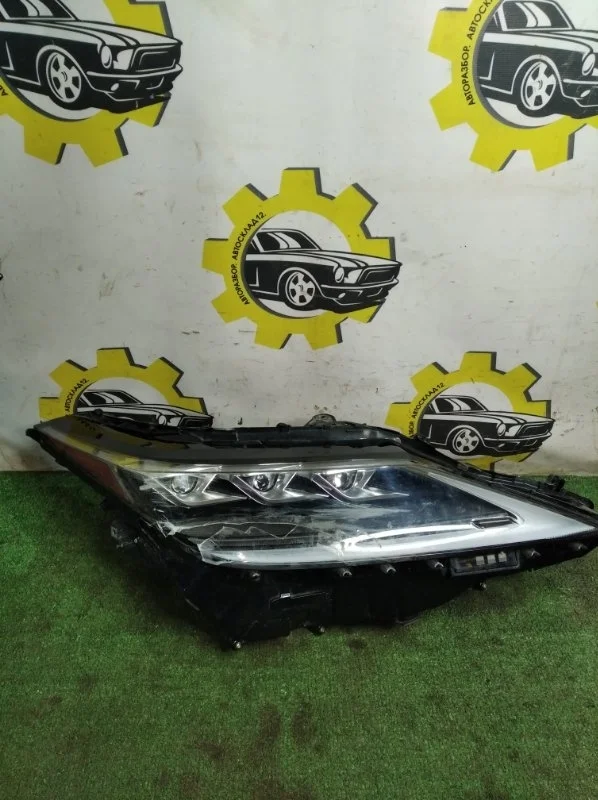 Фара правая Lexus RX200t/RX300/RX350/RX350L/RX450h/RX450hL