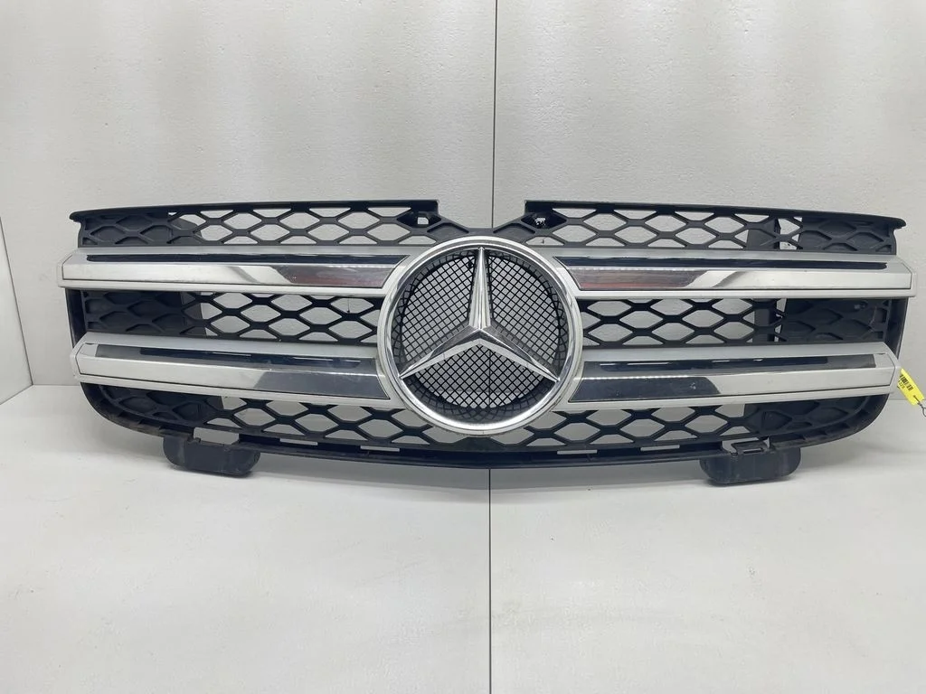 Решетка радиатора Mercedes-Benz GL-Class
