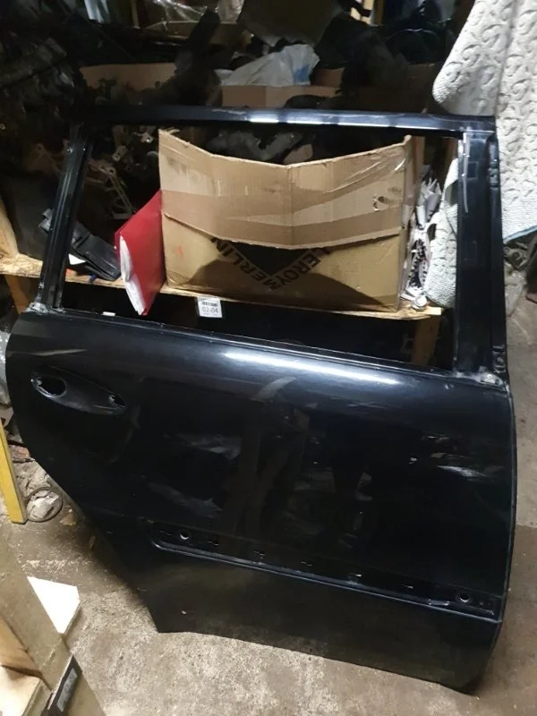 Дверь задняя правая Mercedes-Benz GL-Class
