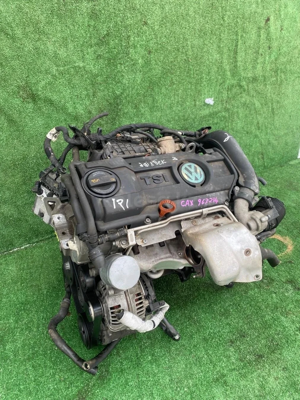Двигатель Volkswagen Golf CAXA