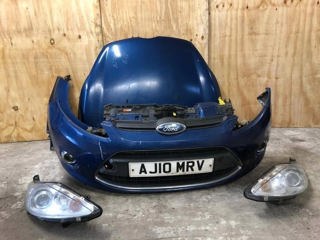 Бампер передний Ford Fiesta