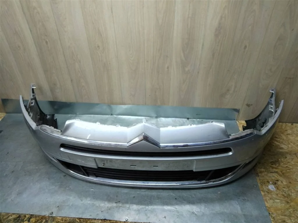 Бампер передний Citroen C5