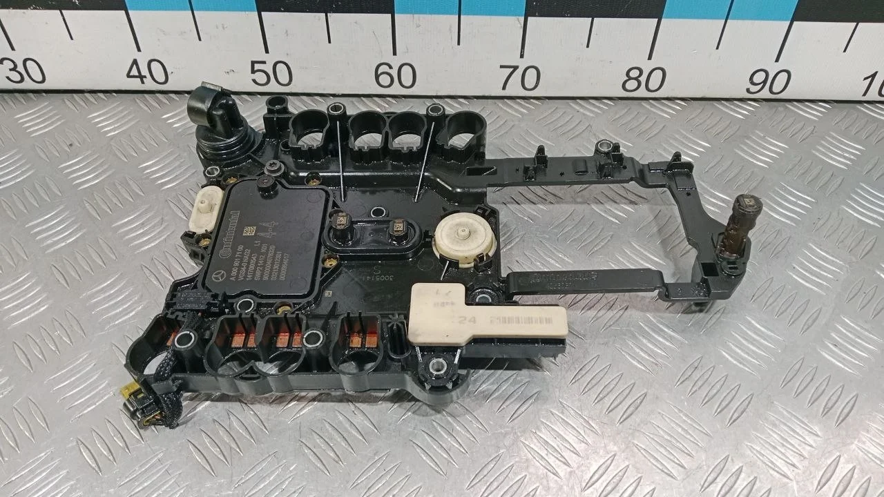 Блок клапанов Mercedes-Benz M-Class/C-Class/CLS-Class/E-Class/GL/GLS-Class/S-Class/SL-Class/W447/Vito