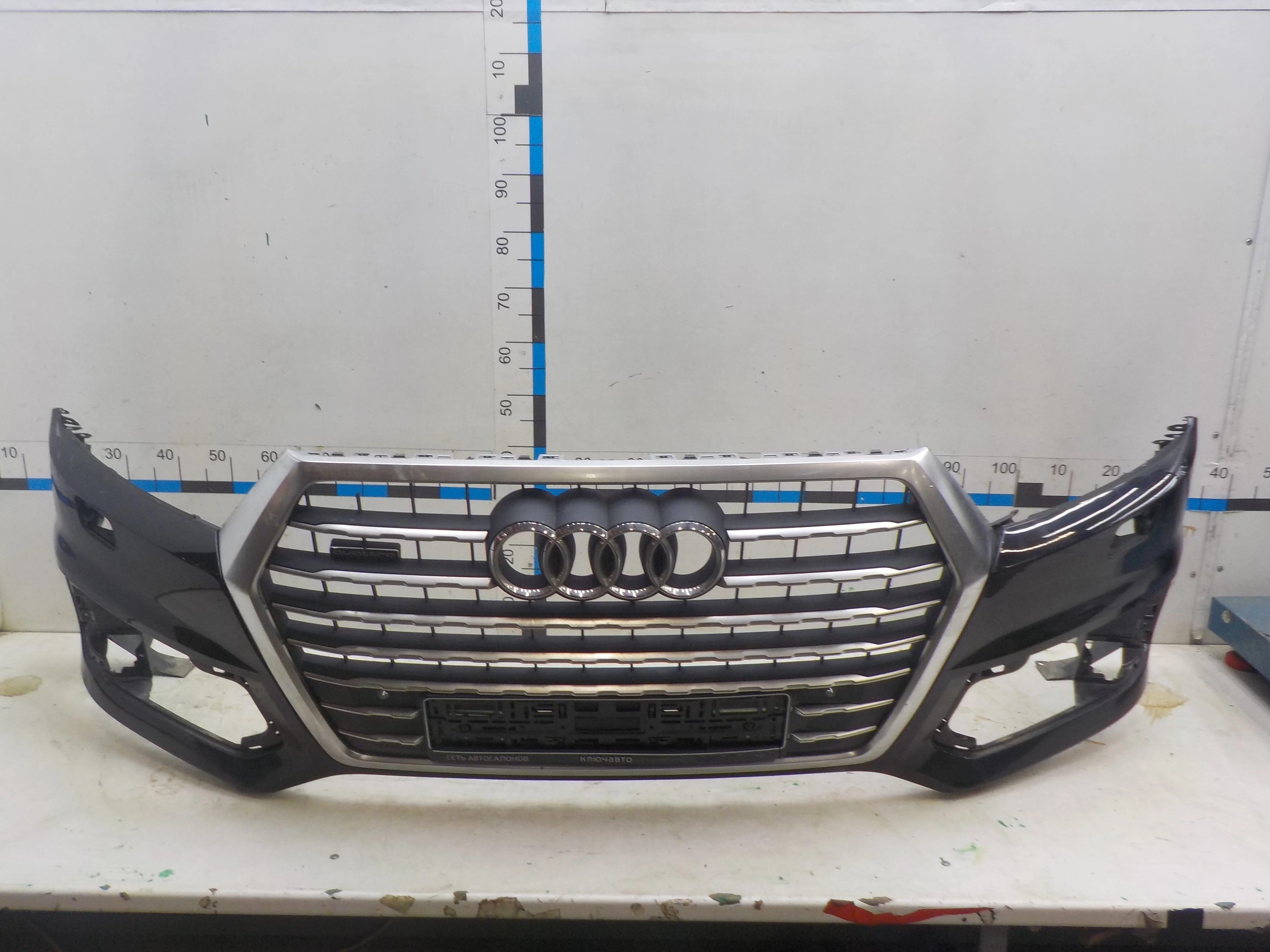 Бампер передний Audi Q7/SQ7