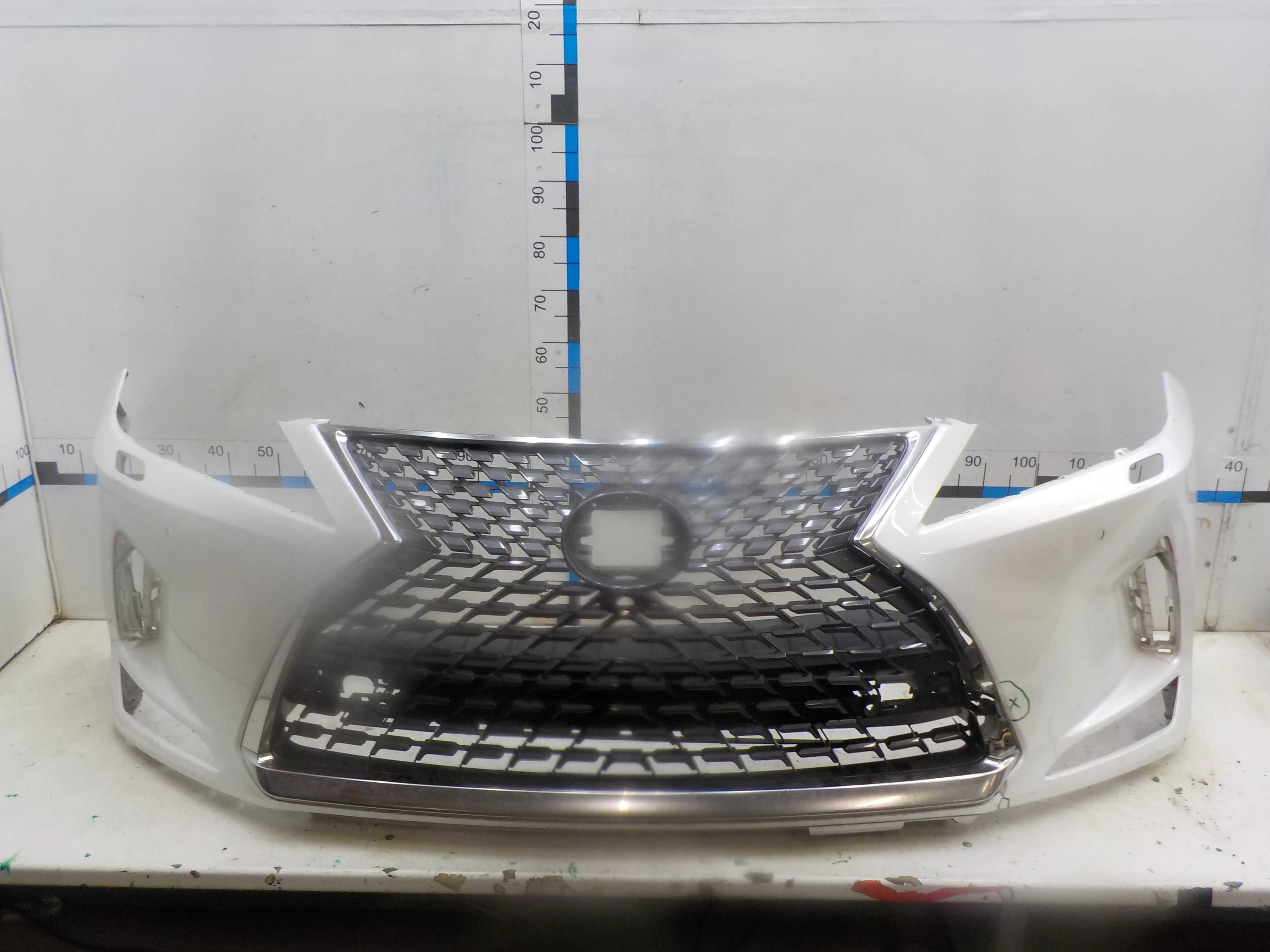 Бампер передний Lexus RX200t/RX300/RX350/RX350L/RX450h/RX450hL