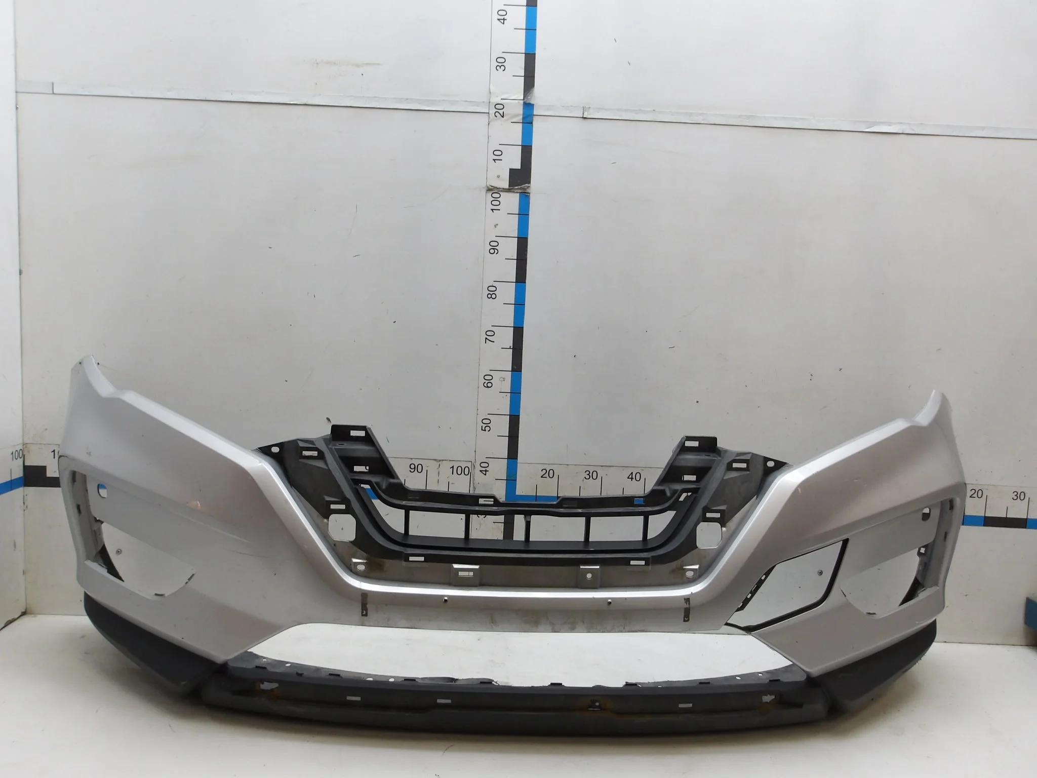 Бампер передний Nissan X-Trail