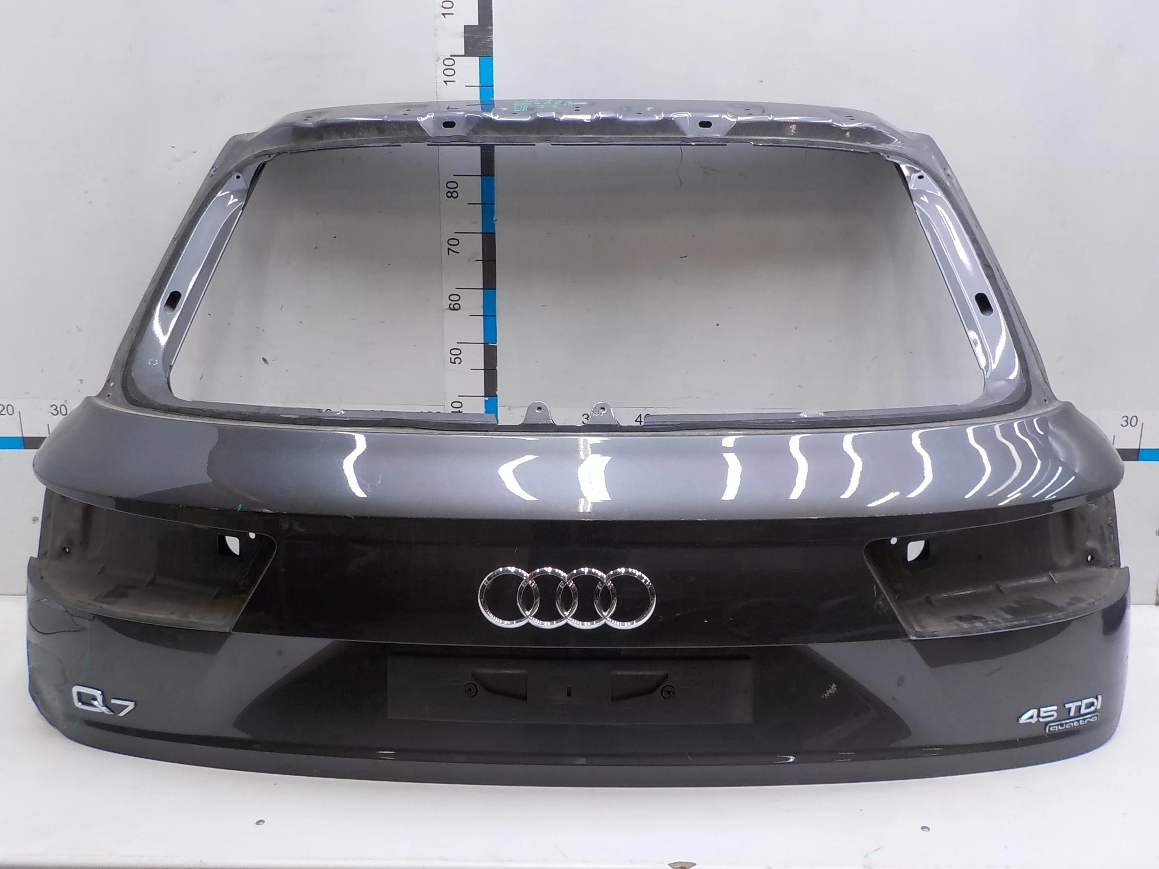 Дверь багажника Audi Q7/SQ7