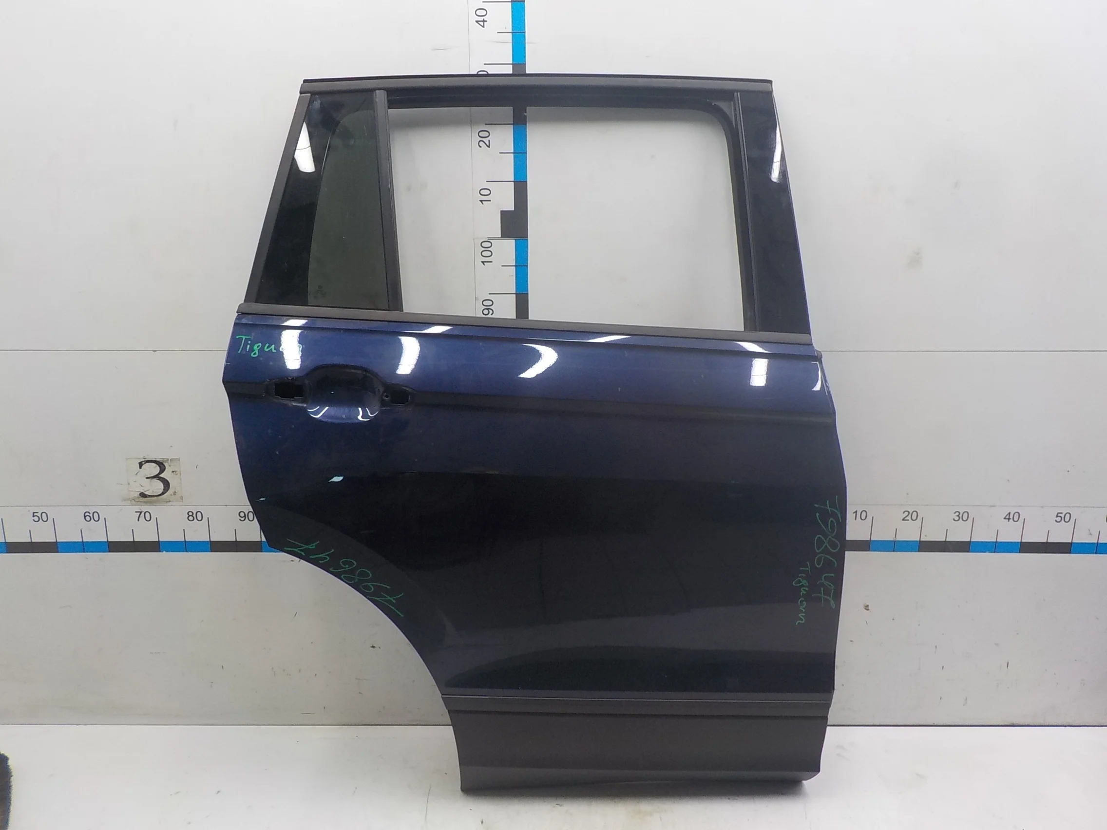 Дверь задняя правая Volkswagen Tiguan