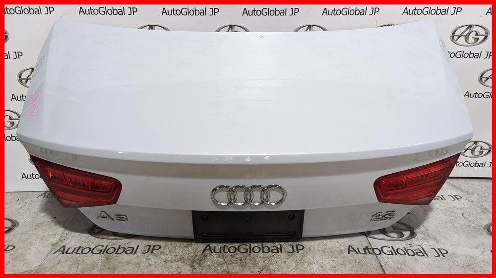 Крышка багажника Audi A8/S8